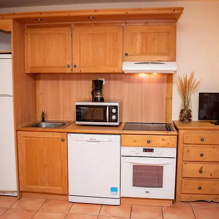 Uvernet-fours, 3 Pièces, 8 Personnes - Fr-1-504-7 Appartement *